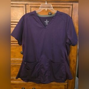 Med Couture Women's Deep Purple Short Sleeve Top